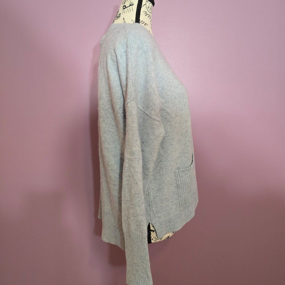 Tahari 100% Cashmere crewneck sweater with pockets - Picture 4 of 11